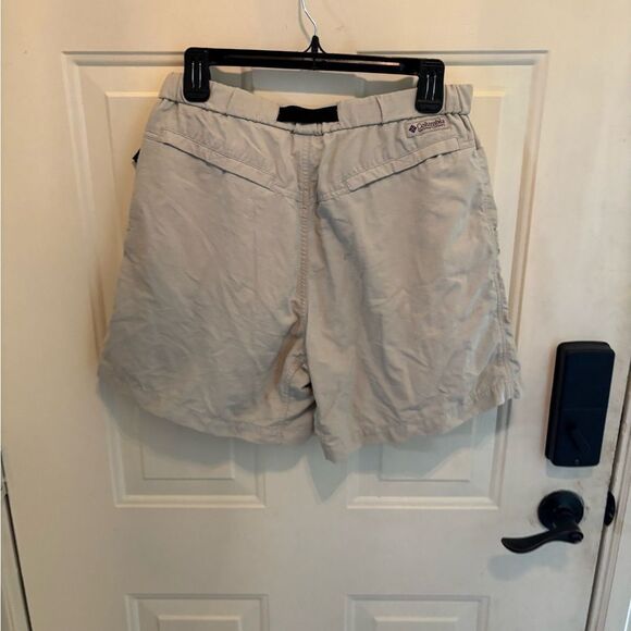 Columbia Khaki Skorts with Wrap Design - Picture 2 of 4